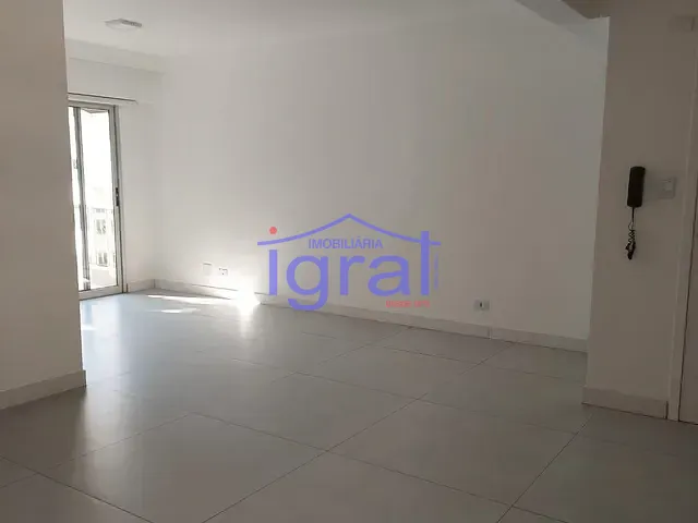 Apartamento com 76m² 3 quartos e 1 banheiro, à venda, no bairro Parque Imperial em São Paulo
