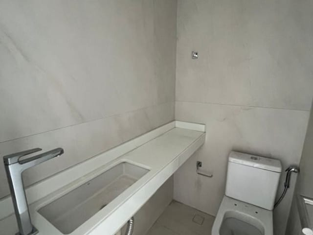 Apartamento com 300m² 4 quartos e 6 banheiros, à venda, no bairro Boa Viagem em Recife