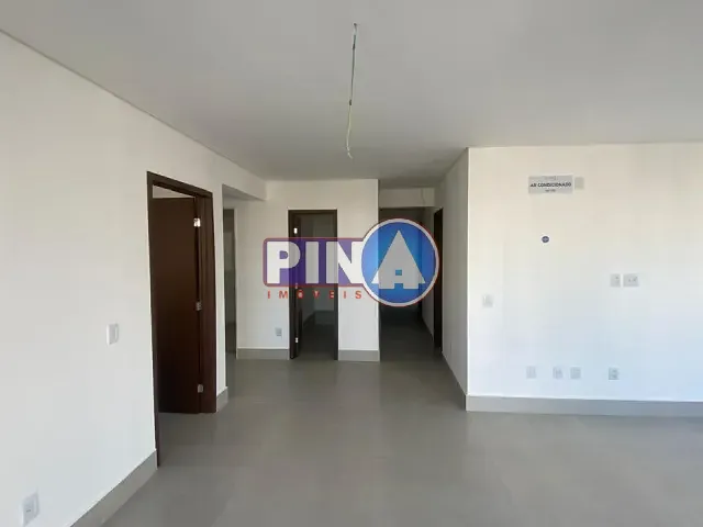 Apartamento com 187m² 3 quartos e 5 banheiros, à venda, no bairro Setor Bueno em Goiânia