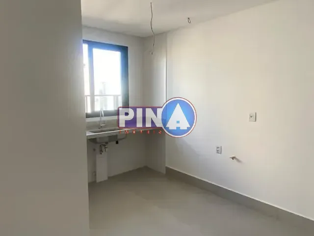 Apartamento com 187m² 3 quartos e 5 banheiros, à venda, no bairro Setor Bueno em Goiânia