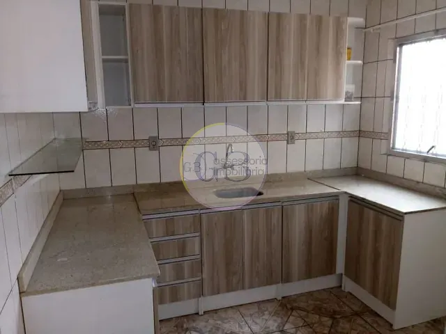 Apartamento 2 quartos e 1 banheiro, para alugar, no bairro Fragata em Pelotas