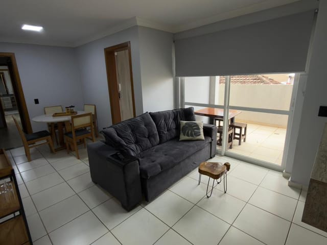 Apartamento 2 quartos e 1 banheiro, à venda, no bairro Centro em Cambé