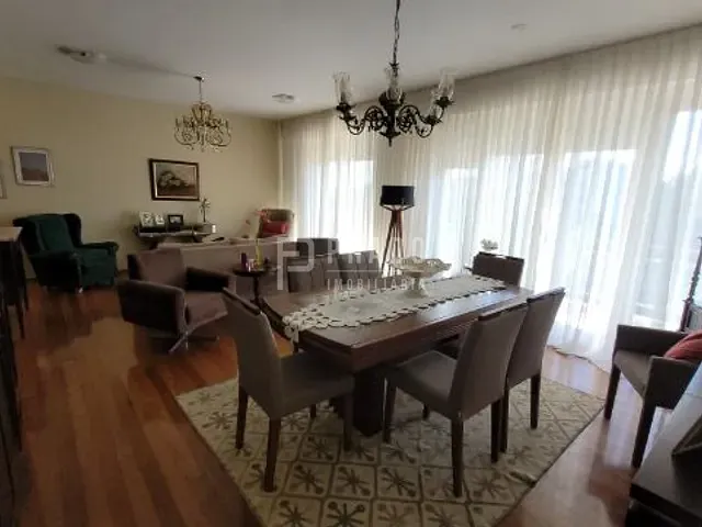 Apartamento 3 quartos e 3 banheiros, à venda, no bairro Centro em Pelotas