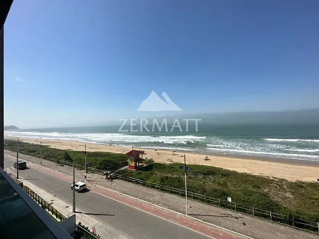 Apartamento com 226m² 4 quartos e 6 banheiros, à venda, no bairro Balneário Santa Clara em Itajaí