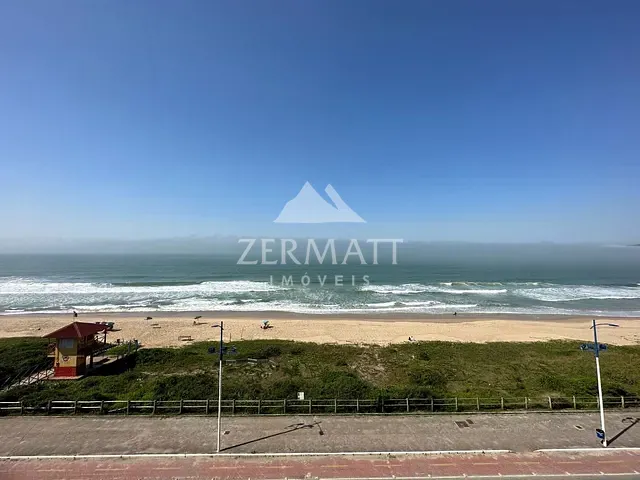 Apartamento com 226m² 4 quartos e 6 banheiros, à venda, no bairro Balneário Santa Clara em Itajaí