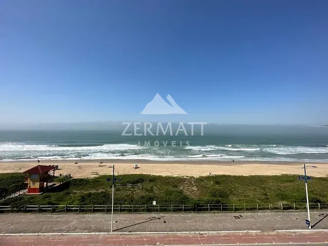 Apartamento com 226m² 4 quartos e 6 banheiros, à venda, no bairro Balneário Santa Clara em Itajaí