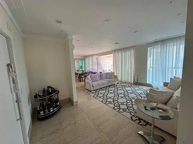 Apartamento 5 quartos e 4 banheiros, à venda, no bairro Vila Regente Feijó em São Paulo