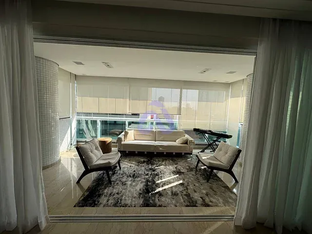 Apartamento 5 quartos e 4 banheiros, à venda, no bairro Vila Regente Feijó em São Paulo