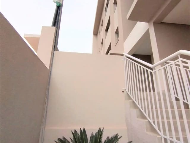 Apartamento com 75m² 2 quartos e 1 banheiro, à venda, no bairro Olarias em Ponta Grossa