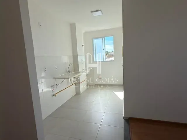 Apartamento 2 quartos e 1 banheiro, à venda, no bairro Chácaras São Pedro em Aparecida de Goiânia