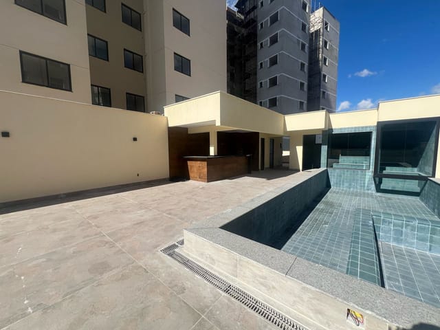 Apartamento 2 quartos e 1 banheiro, à venda, no bairro Serrano em Belo Horizonte
