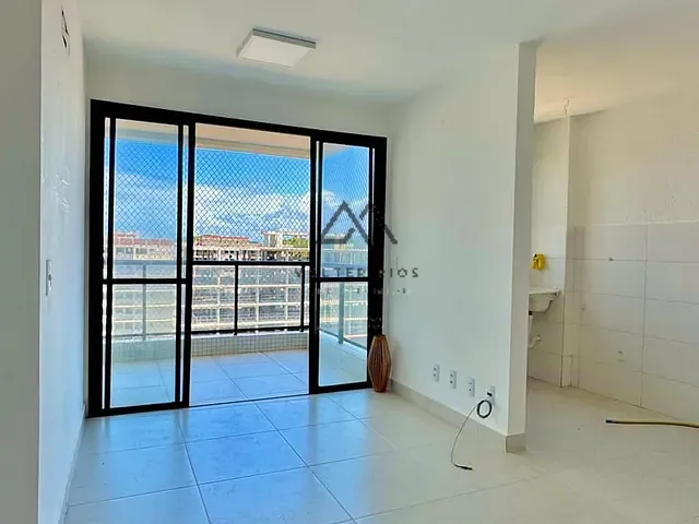 Apartamento 2 quartos e 2 banheiros, à venda, no bairro Nossa Senhora da Vitória em Ilhéus