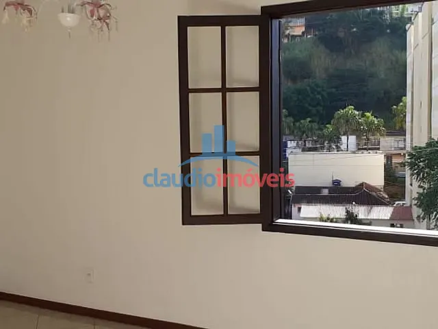 Apartamento 2 quartos e 1 banheiro, à venda, no bairro Centro em Barra Mansa