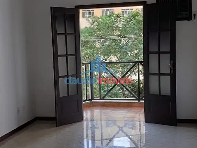 Apartamento 2 quartos e 1 banheiro, à venda, no bairro Centro em Barra Mansa