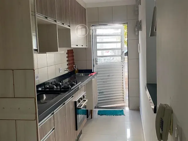 Apartamento com 80m² 2 quartos e 1 banheiro, para alugar, no bairro Gleba Fazenda Palhano em Londrina