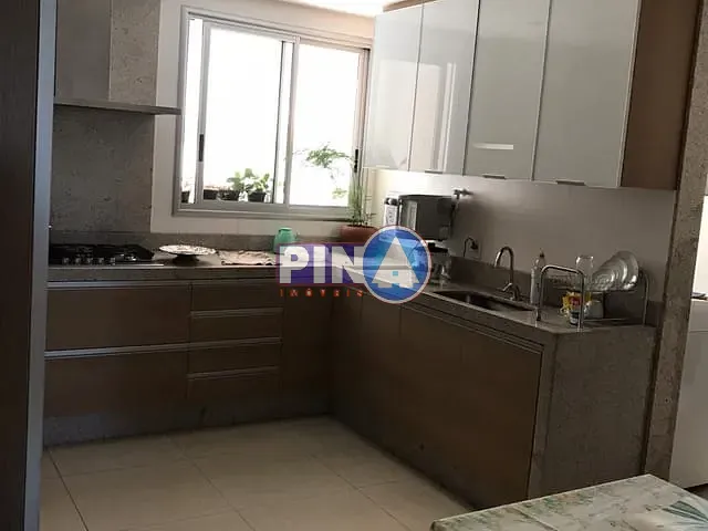 Apartamento com 208m² 3 quartos e 5 banheiros, à venda, no bairro Setor Marista em Goiânia