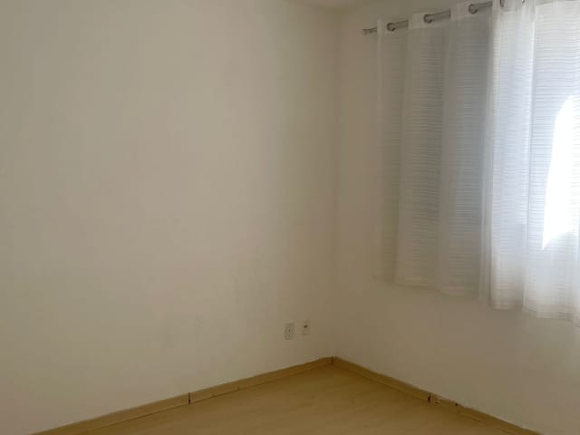 Apartamento 2 quartos e 1 banheiro, à venda ou para alugar, no bairro Residencial Sítio Santo Antônio em Taubaté