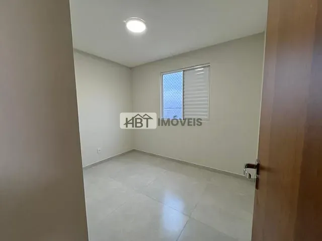 Apartamento 2 quartos e 1 banheiro, à venda, no bairro Parque São João em Bauru