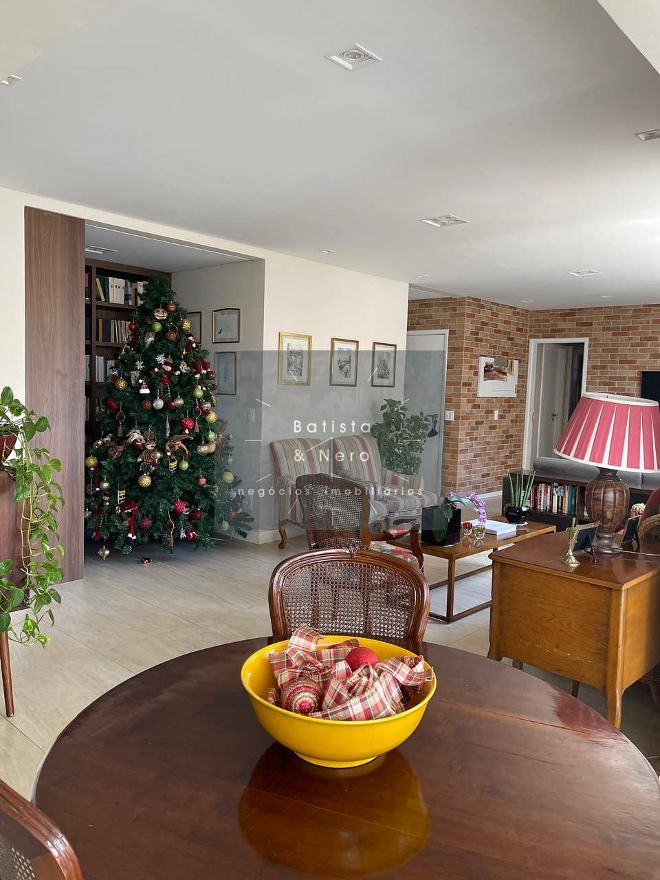 Apartamento, 3 quartos, 137 m² - Foto 1