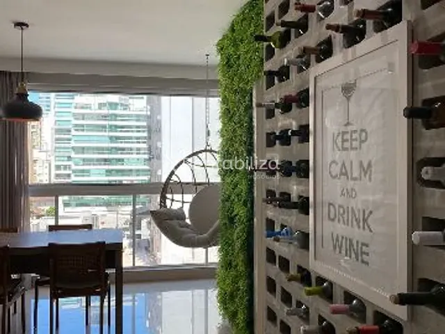 Apartamento 3 quartos e 3 banheiros, à venda, no bairro MEIA PRAIA em Itapema