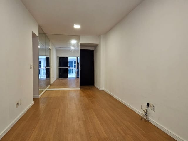 Apartamento com 81m² 2 quartos e 2 banheiros, à venda, no bairro Praça Seca em Rio de Janeiro