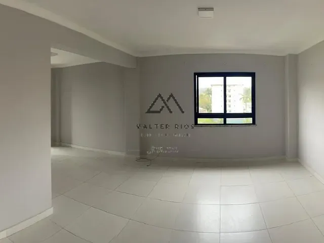 Apartamento 3 quartos e 2 banheiros, à venda, no bairro São Francisco em Ilhéus