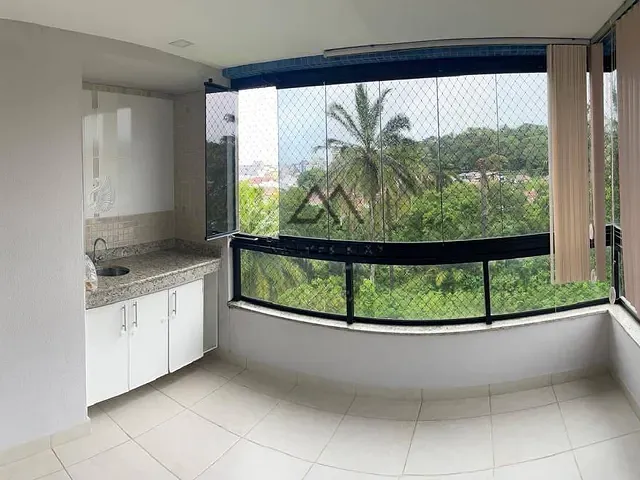 Apartamento 3 quartos e 2 banheiros, à venda, no bairro São Francisco em Ilhéus