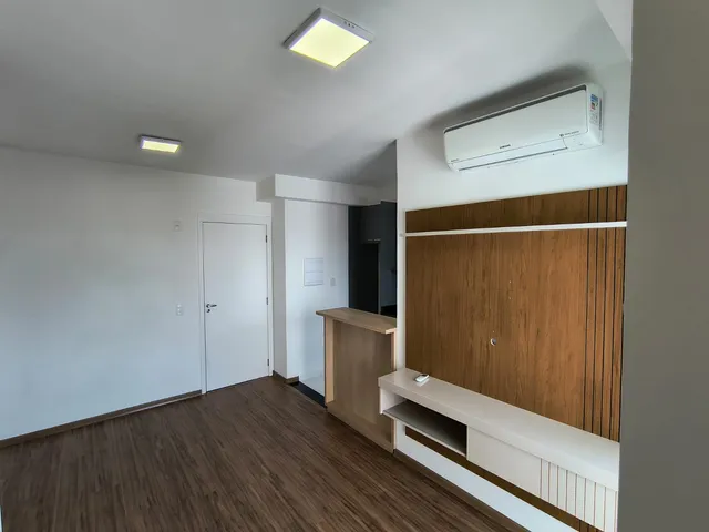 Apartamento 2 quartos e 1 banheiro, à venda ou para alugar, no bairro Vila Oliveira em Mogi das Cruzes