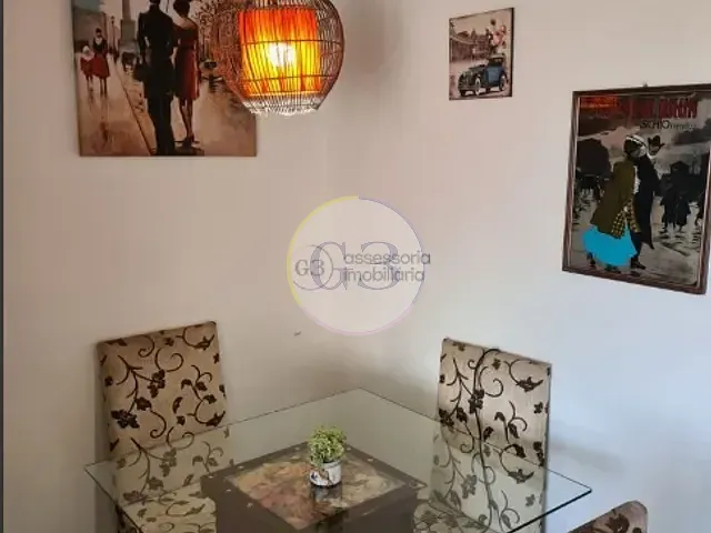 Apartamento 2 quartos e 1 banheiro, à venda ou para alugar, no bairro Centro em Pelotas