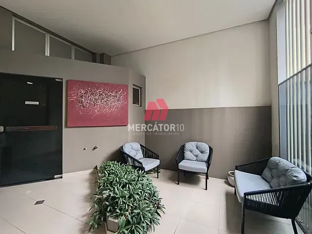 Apartamento 2 quartos e 2 banheiros, para alugar, no bairro Victor Konder em Blumenau