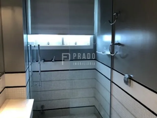 Apartamento com 207m² 3 quartos e 4 banheiros, à venda, no bairro Centro em Pelotas