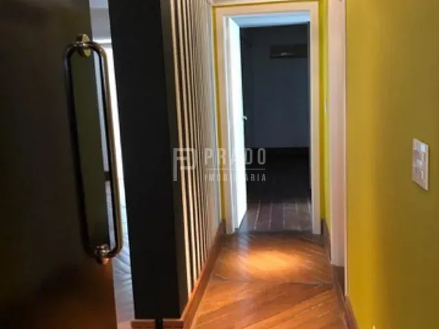 Apartamento com 207m² 3 quartos e 4 banheiros, à venda, no bairro Centro em Pelotas