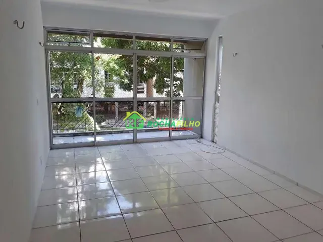 Apartamento 3 quartos e 1 banheiro, à venda, no bairro Jóquei em Teresina