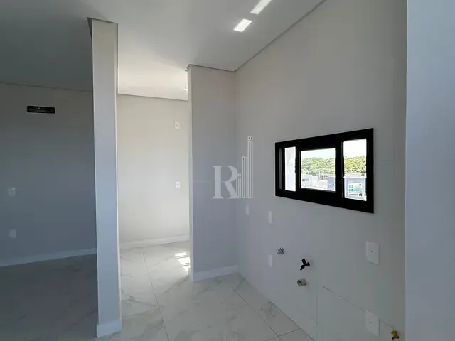 Apartamento com 75m² 2 quartos e 2 banheiros, à venda, no bairro Areias em Tijucas