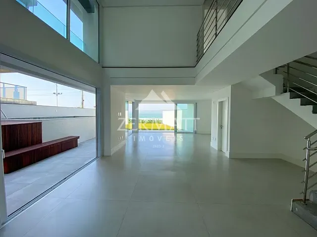 Apartamento com 441m² 3 quartos e 5 banheiros, à venda, no bairro Balneário Santa Clara em Itajaí