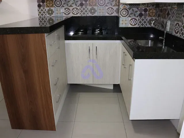 Apartamento 1 quarto e 1 banheiro, à venda, no bairro Jardim Santa Terezinha em São Paulo