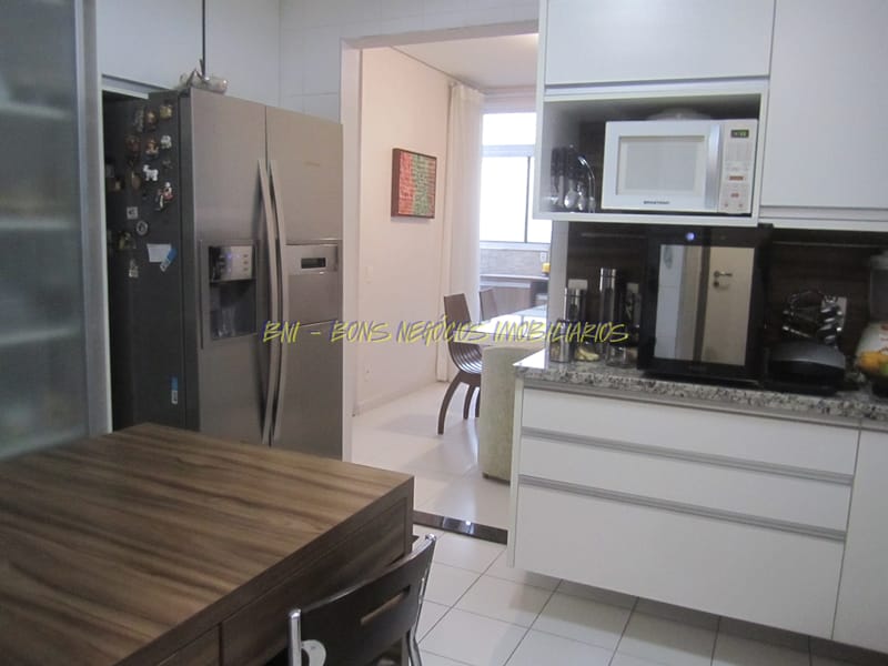 Apartamento, 3 quartos, 245 m² - Foto 12