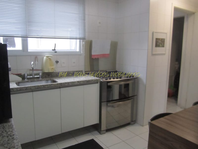 Apartamento, 3 quartos, 245 m² - Foto 11