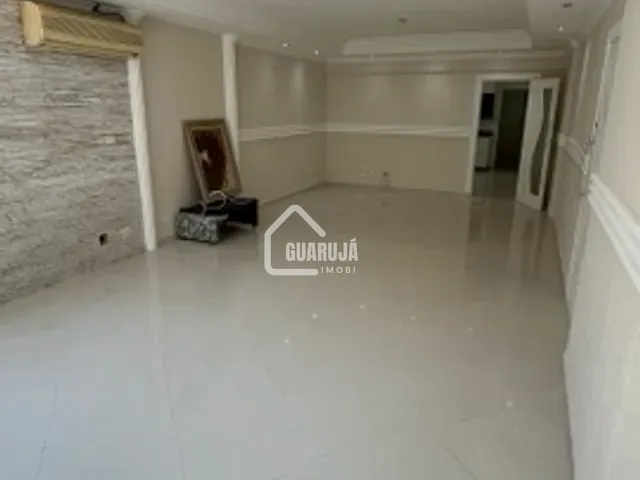 Apartamento 3 quartos e 2 banheiros, para alugar, no bairro Pitangueiras em Guarujá