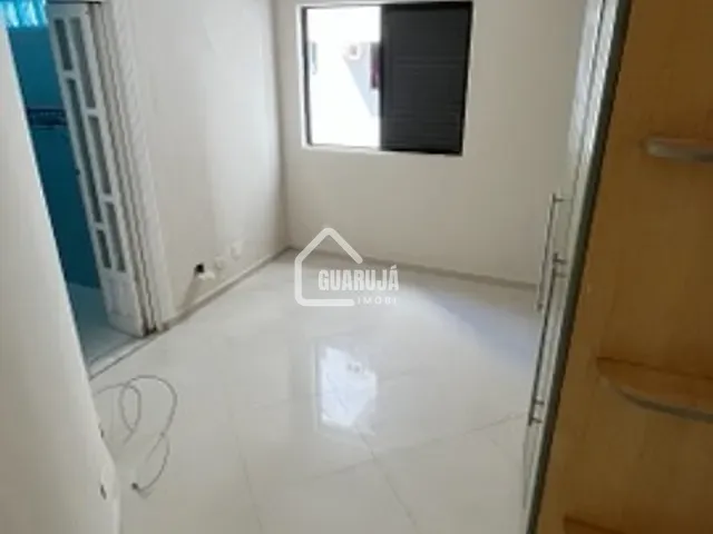 Apartamento 3 quartos e 2 banheiros, para alugar, no bairro Pitangueiras em Guarujá