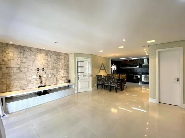 Apartamento com 104m² 2 quartos e 3 banheiros, para alugar, no bairro Vila Gumercindo em São Paulo