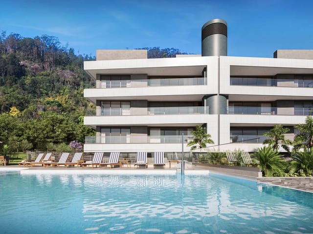 Apartamento 3 quartos e 3 banheiros, à venda, no bairro Cacupé em Florianópolis