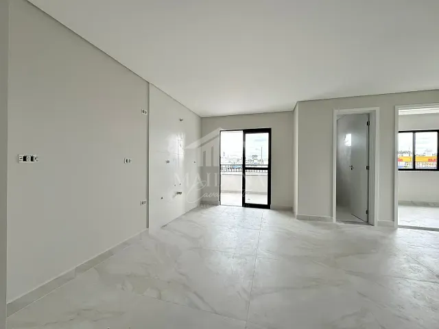 Apartamento com 65m² 3 quartos e 1 banheiro, à venda, no bairro São Cristóvão em São José dos Pinhais