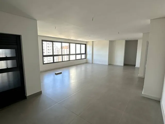 Apartamento com 271m² 3 quartos e 4 banheiros, à venda, no bairro Gleba Palhano em Londrina