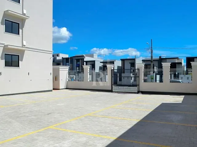 Apartamento 2 quartos e 2 banheiros, à venda, no bairro Areias em Tijucas
