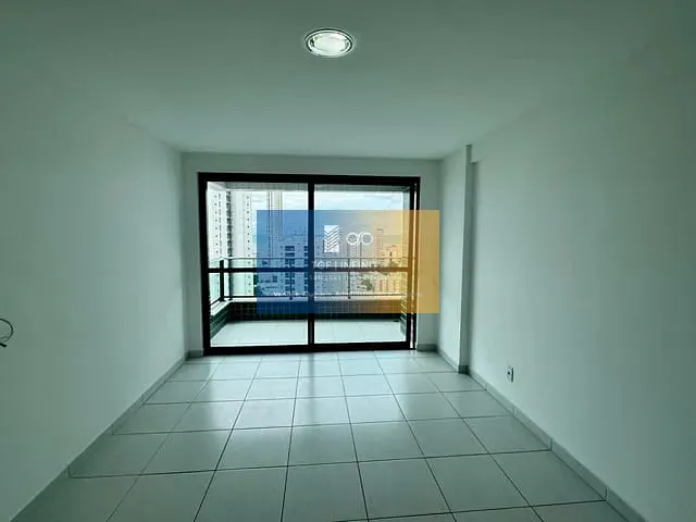 Apartamento 4 quartos e 1 banheiro, para alugar, no bairro Boa Viagem em Recife