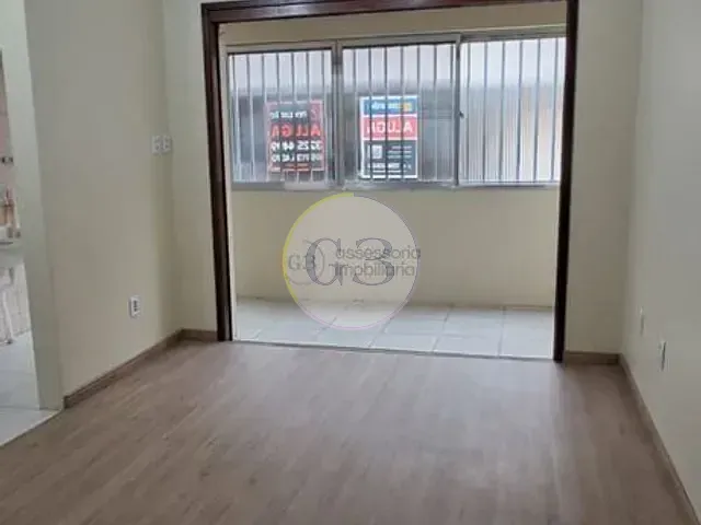 Apartamento 2 quartos e 1 banheiro, para alugar, no bairro Centro em Pelotas