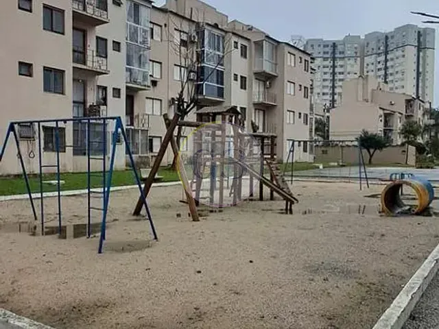 Apartamento 2 quartos e 1 banheiro, para alugar, no bairro Centro em Pelotas