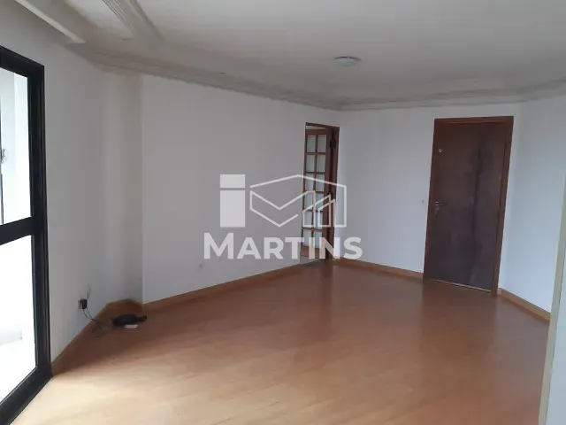 Apartamento 2 quartos e 1 banheiro, à venda ou para alugar, no bairro Jardim Henriqueta em Taboão da Serra