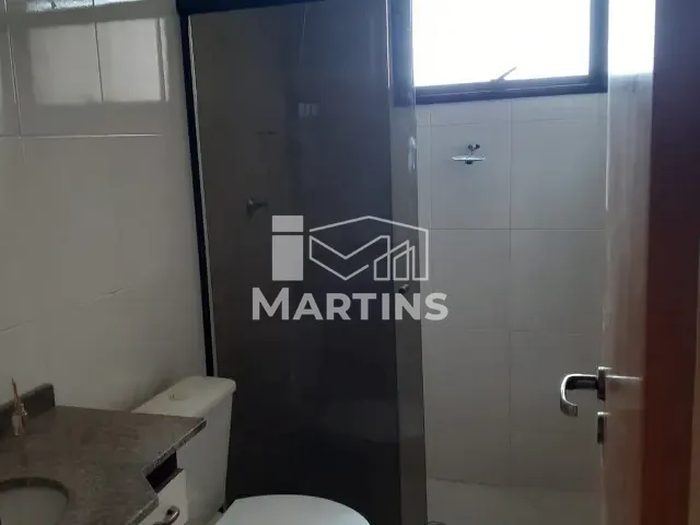Apartamento 2 quartos e 1 banheiro, à venda ou para alugar, no bairro Jardim Henriqueta em Taboão da Serra